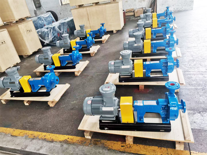 A batch of oilfield drilling spray pumps were exported to the Middle East